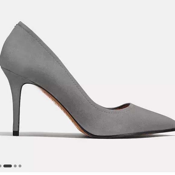 COACH Waverly Pump - Picture 2 of 15